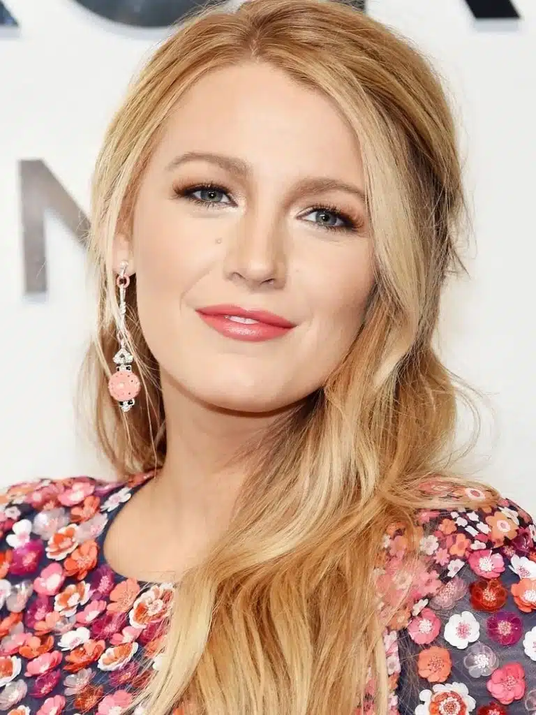 Blake Lively Biography: Wiki, Age, Career, Height, Weight, Boyfriend, Net Worth & More